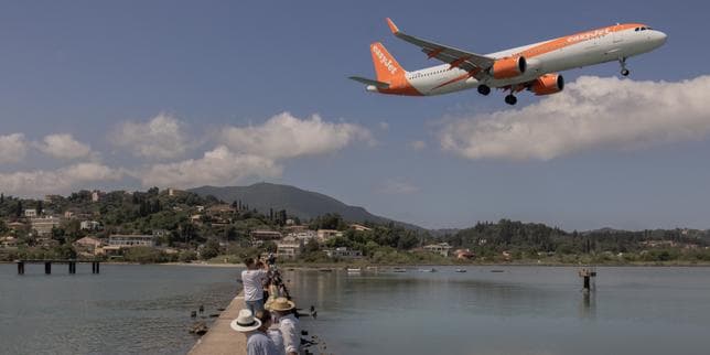 Rachat d’easyJet par le fonds américain Apollo : quelles conséquences pour la compagnie à bas coût ?
