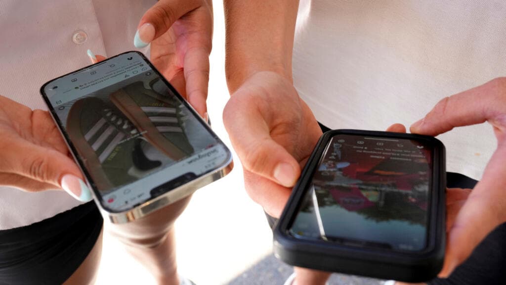 Réseaux sociaux et plateformes vidéo dominent désormais le marché de l'information