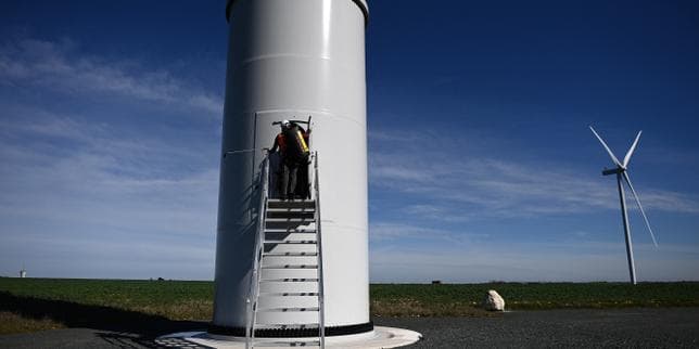 Dans le solaire et l’éolien, l’inquiétude monte face aux suppressions de postes