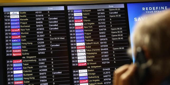 Au Royaume-Uni, une panne du contrôle aérien « très complexe » a provoqué des annulations de vols en cascade