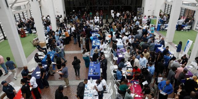 Les chiffres de l’emploi aux Etats-Unis supérieurs aux prévisions ouvrent la voie à une hausse des taux