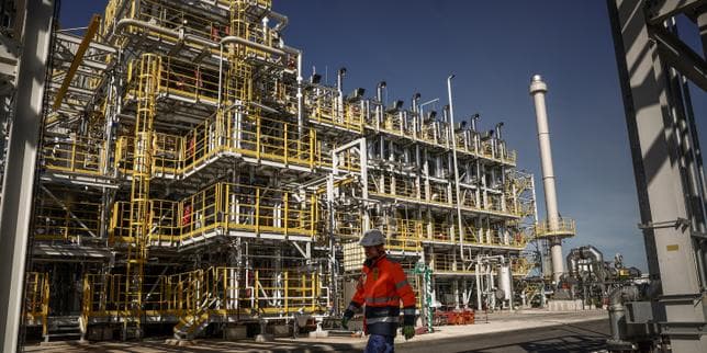 TotalEnergies fait le pari contesté du recyclage chimique du plastique sur son ancienne raffinerie de Grandpuits
