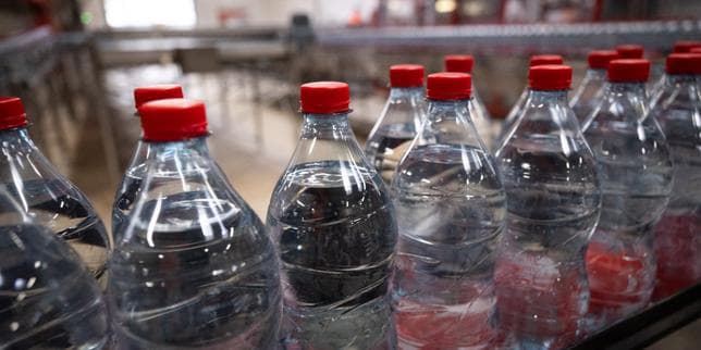 Ce que dépensent les industriels en lobbying pour s’opposer à la sortie des emballages à usage unique