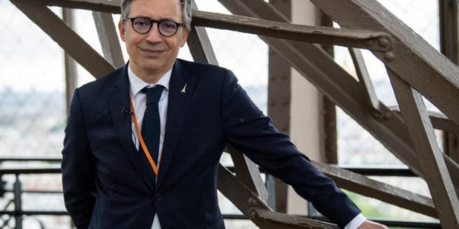 Le directeur de la tour Eiffel, Patrick Branco Ruivo, annonce son départ à la fin de l’année, après la polémique sur l’éviction du personnel féminin du monument