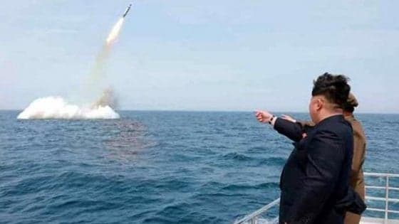 Nouvelle salve de missiles nord-coréens vers la mer du Japon : Séoul renforce son alerte militaire
