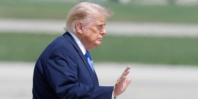 Donald Trump lance un accès payant à ses annonces sur Truth Social, qui bousculent régulièrement les marchés, l’opposition s’insurge