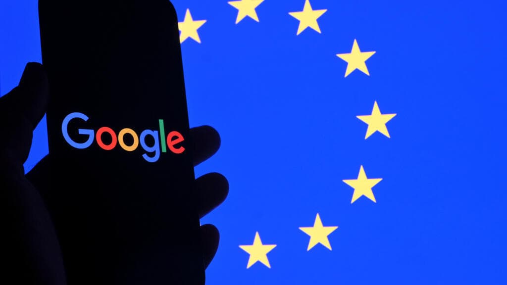 Au risque de provoquer Trump, l'UE inflige 890 millions d'euros d'amendes à Google