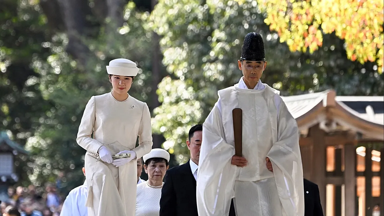 Japon, réforme de la loi sur la Maison impériale : la succession reste réservée aux hommes
