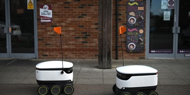 Milton Keynes, au nord de Londres, ville pionnière de la livraison par petits robots