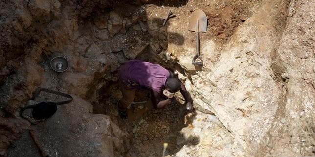 Bradley Mortin, politiste : « Au Sahel, les groupes djihadistes et criminels financent en partie leurs activités via l’extraction de lithium »