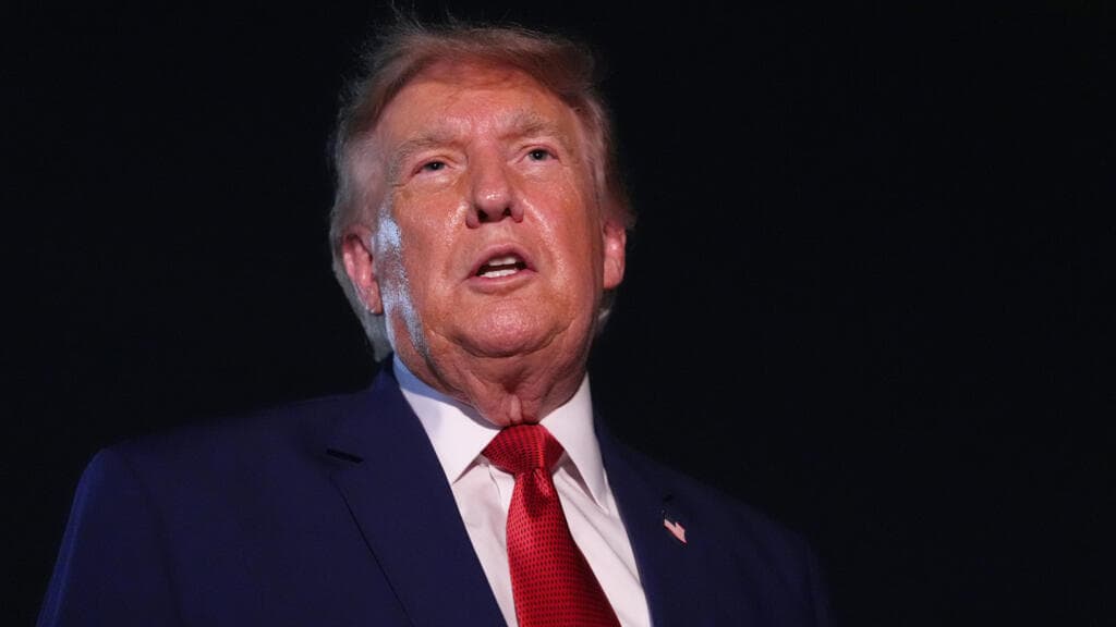 États-Unis : Donald Trump impose des droits de douane jusqu'à 100 % sur les drones importés