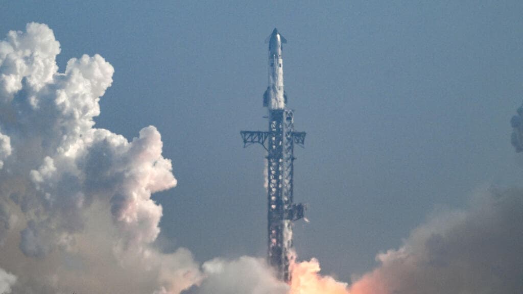 Nouveau test pour SpaceX : sa mégafusée Starship vise pour la première fois l'orbite terrestre