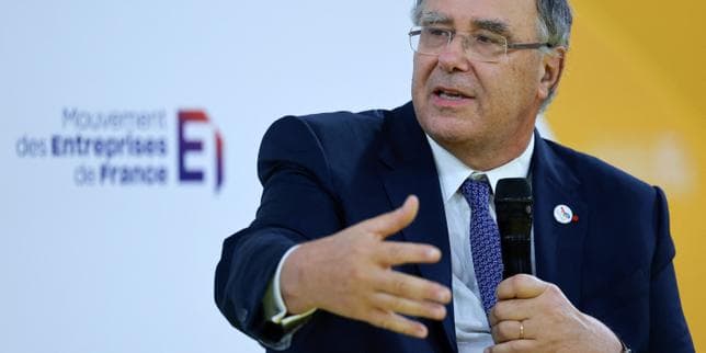 Prix des carburants : TotalEnergies maintiendra son plafonnement « tant que le conflit durera », assure son PDG