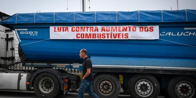 « Tout notre quotidien s’est renchéri » : en Europe, la hausse des prix des carburants ampute le pouvoir d’achat et pousse les gouvernements à multiplier les aides