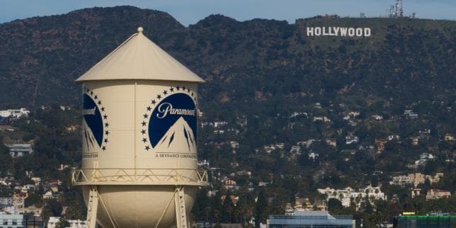 Rachat de Warner Bros : l’accord amiable trouvé entre Paramount Skydance et douze Etats américains validé par une juge